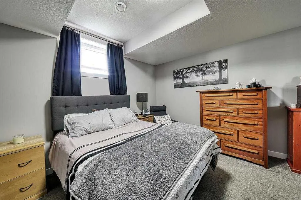 9 Bishop Circle