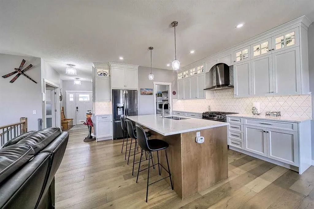 9 Bishop Circle