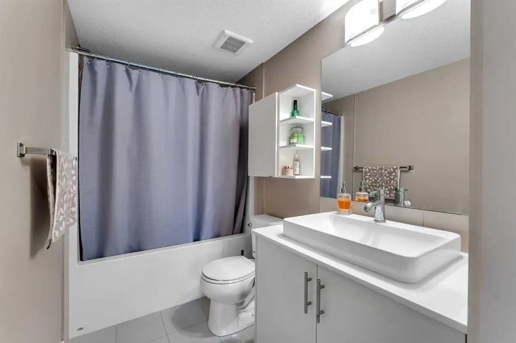 302 Skyview ranch Drive NE, #1307