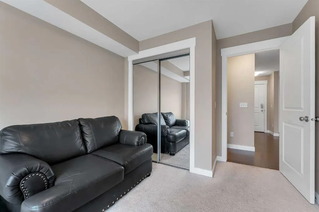 302 Skyview ranch Drive NE, #1307