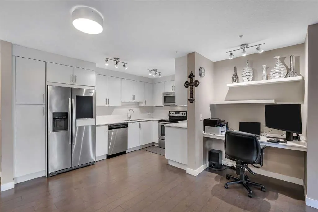 302 Skyview ranch Drive NE, #1307