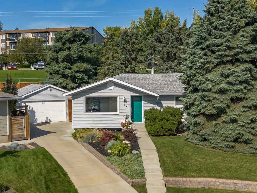 52 Hogarth Crescent SW