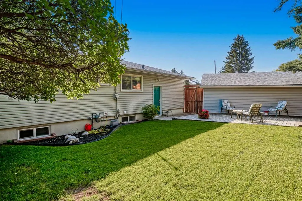 52 Hogarth Crescent SW