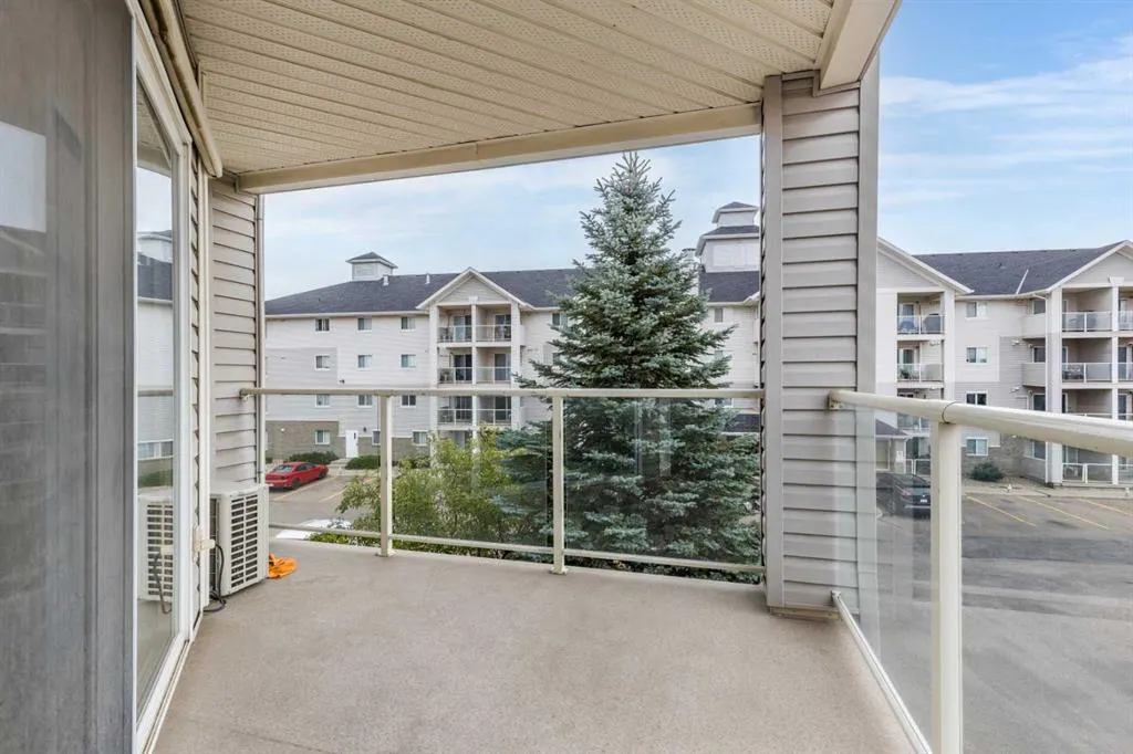1648 Saamis Drive NW, #220