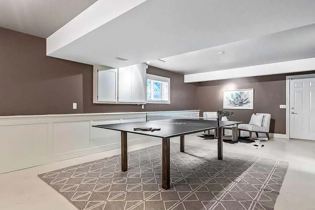 35 Summit Pointe Drive
