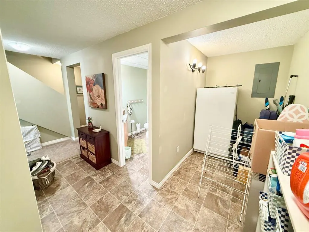 457 COLLINGE Road, #324