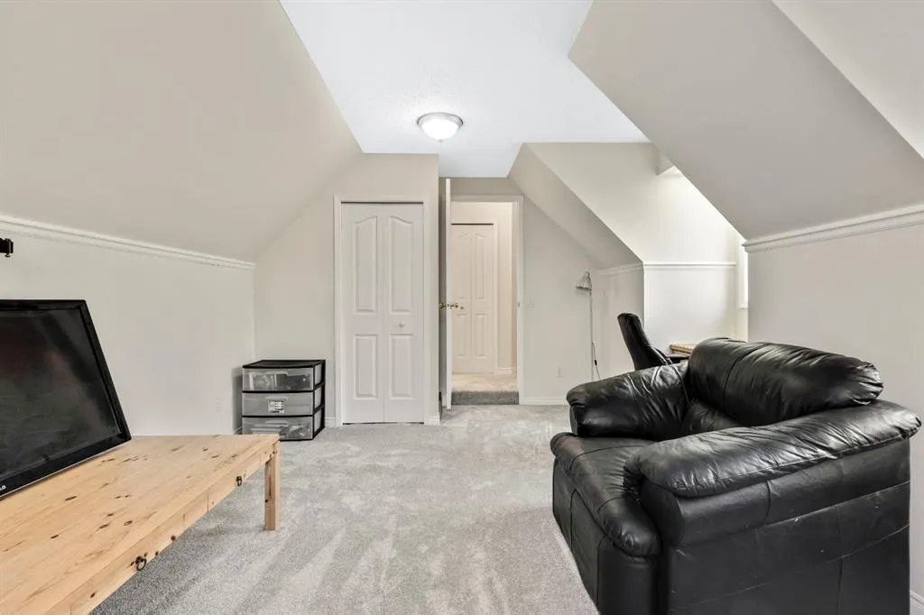 68 Downey Road