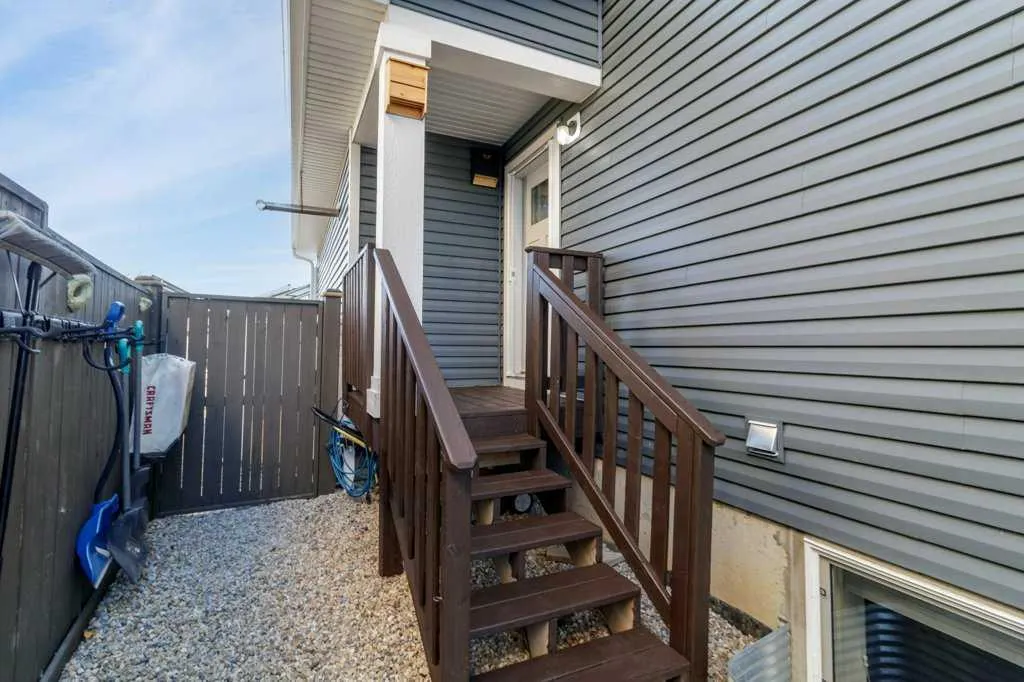 60 Reynolds Road