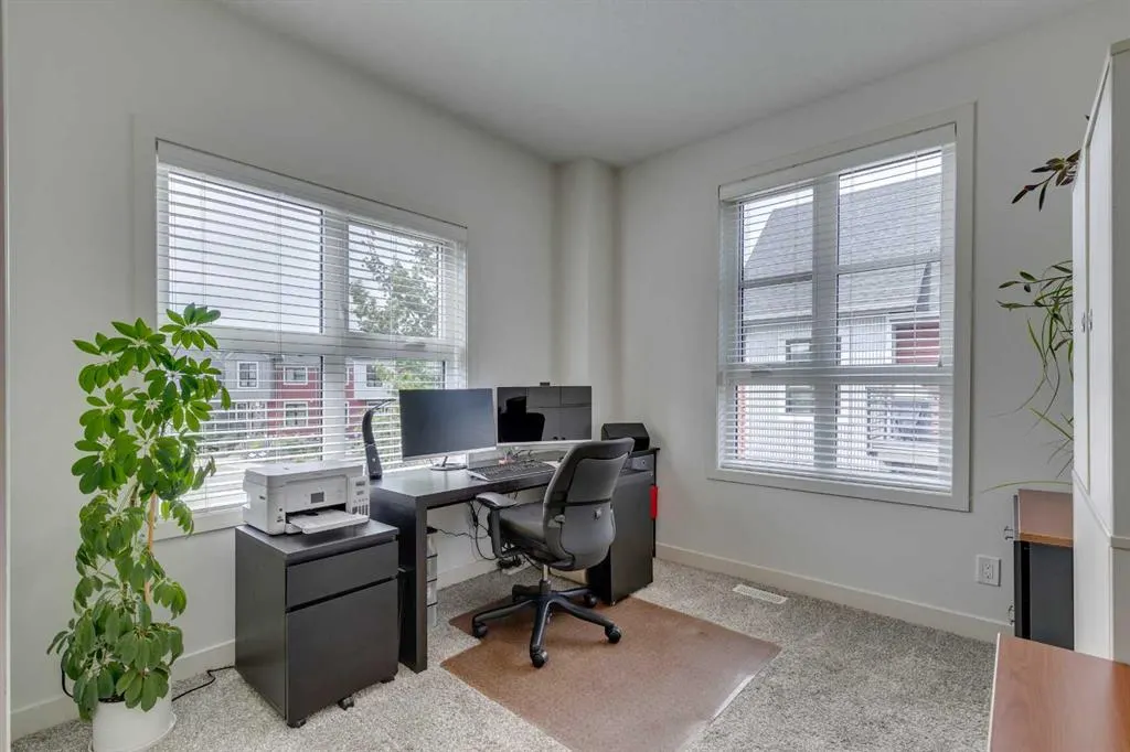 100 Walgrove Court SE, #3402