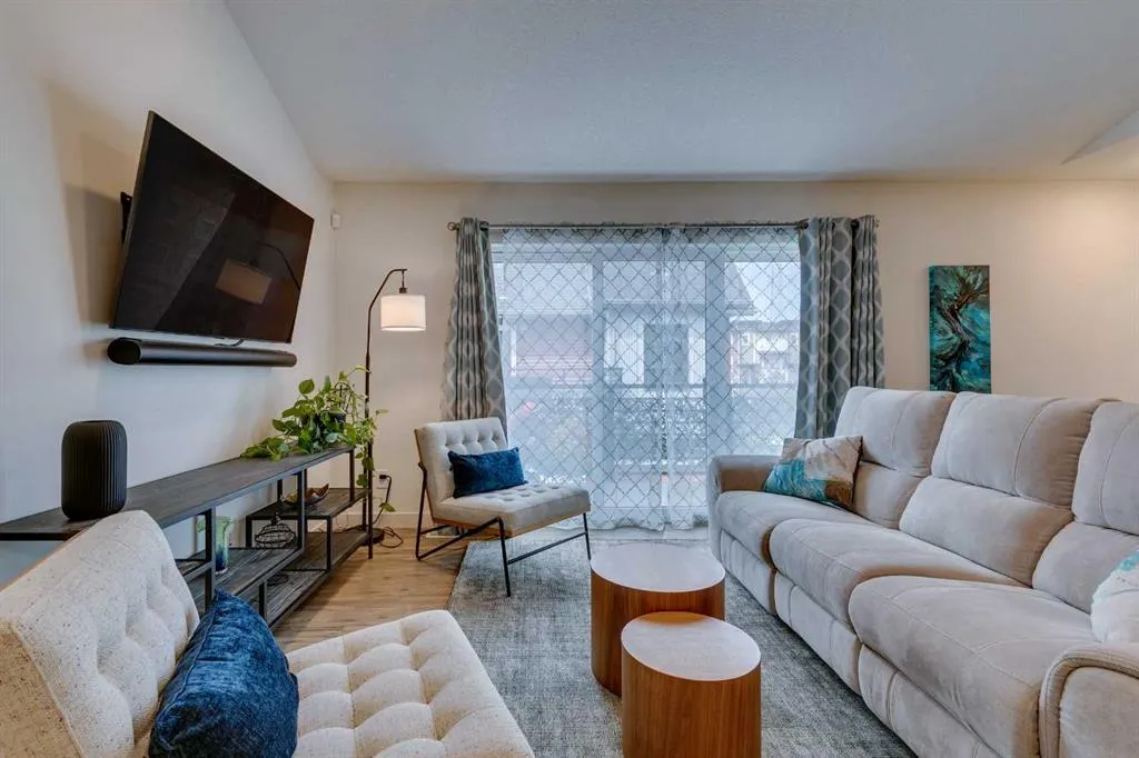 100 Walgrove Court SE, #3402