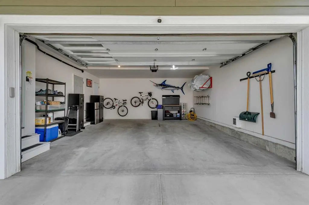 100 Walgrove Court SE, #3402