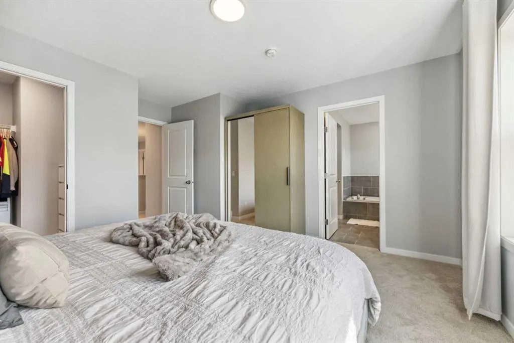 66 Magnolia Terrace SE