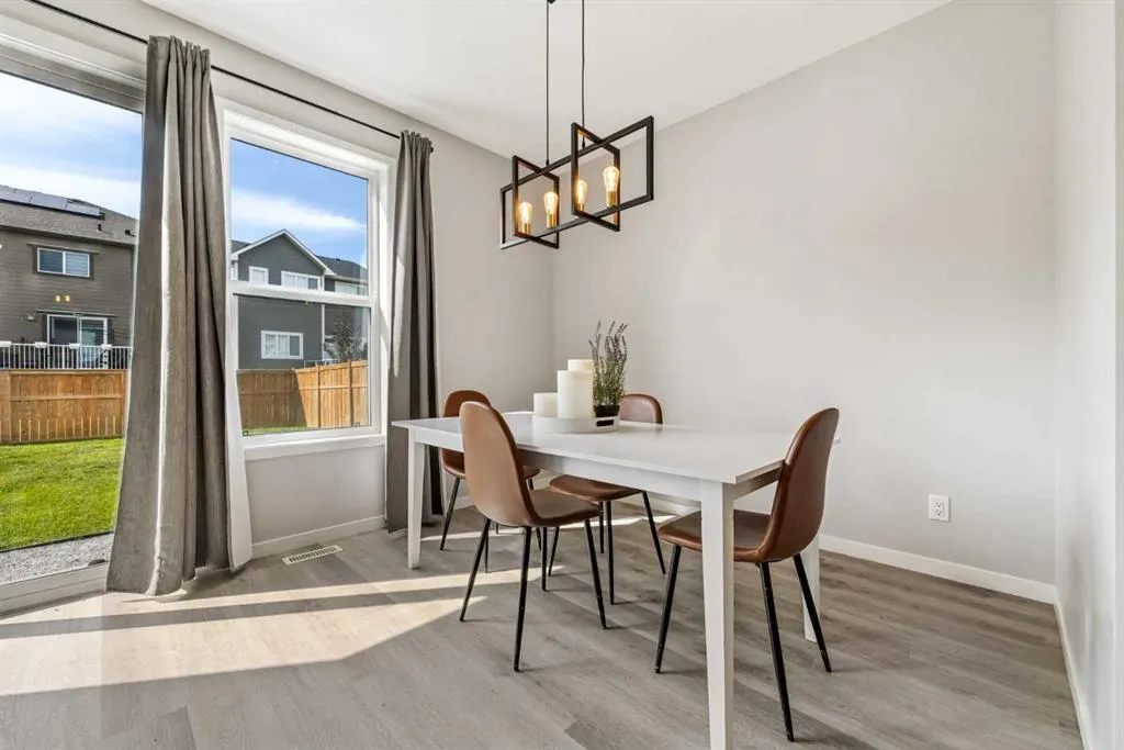 66 Magnolia Terrace SE