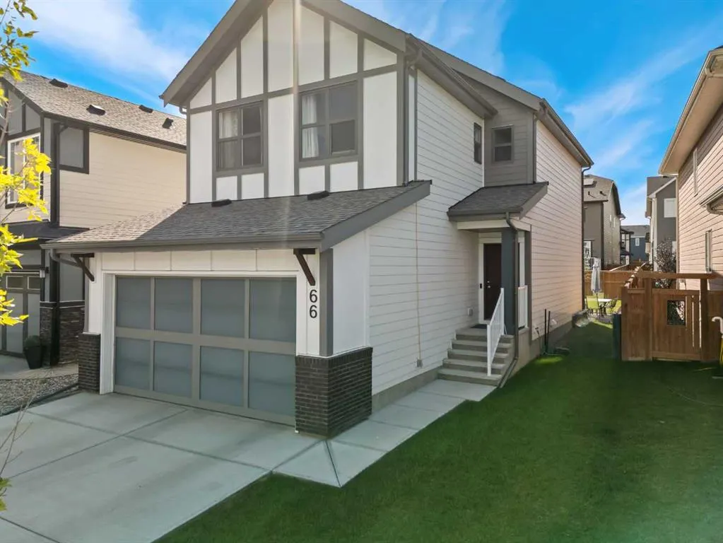 66 Magnolia Terrace SE