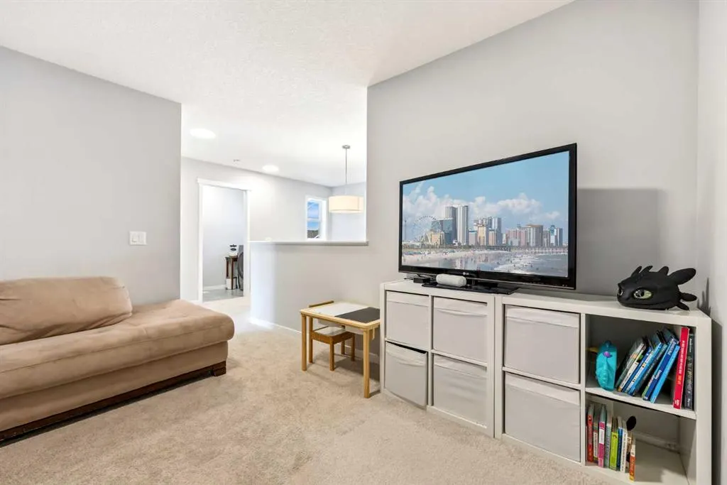 66 Magnolia Terrace SE