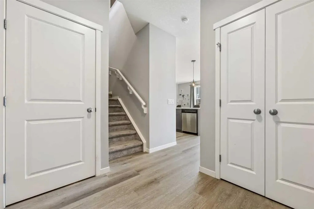 66 Magnolia Terrace SE