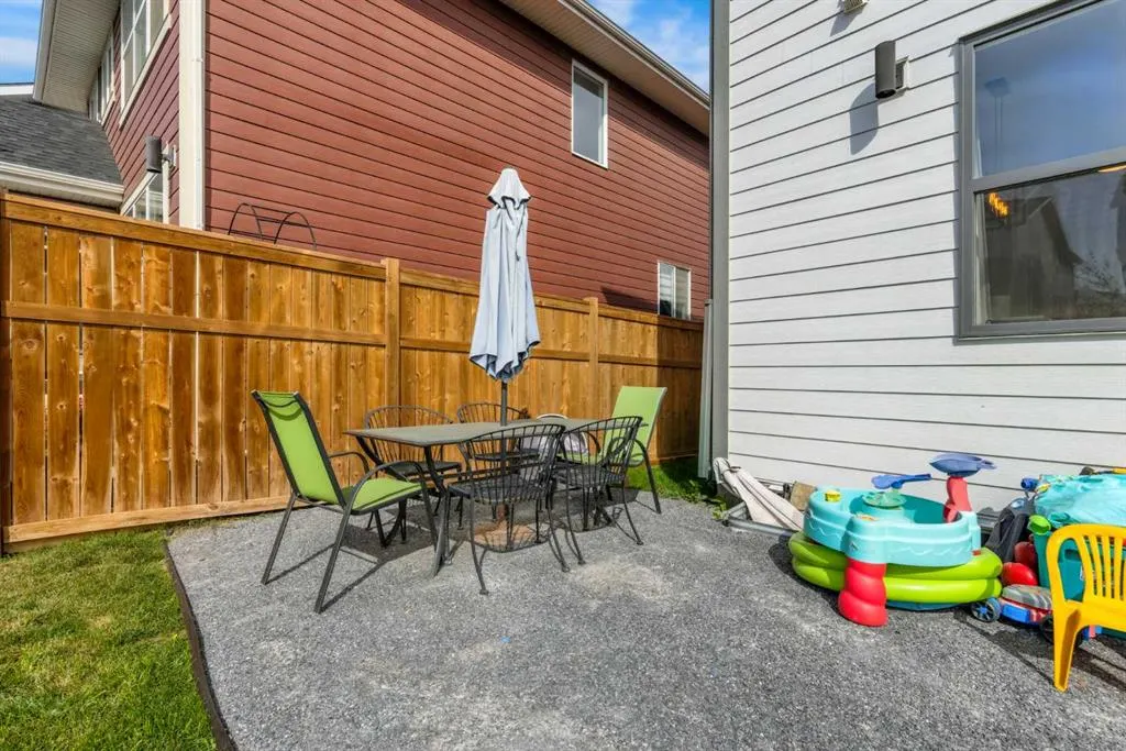 66 Magnolia Terrace SE