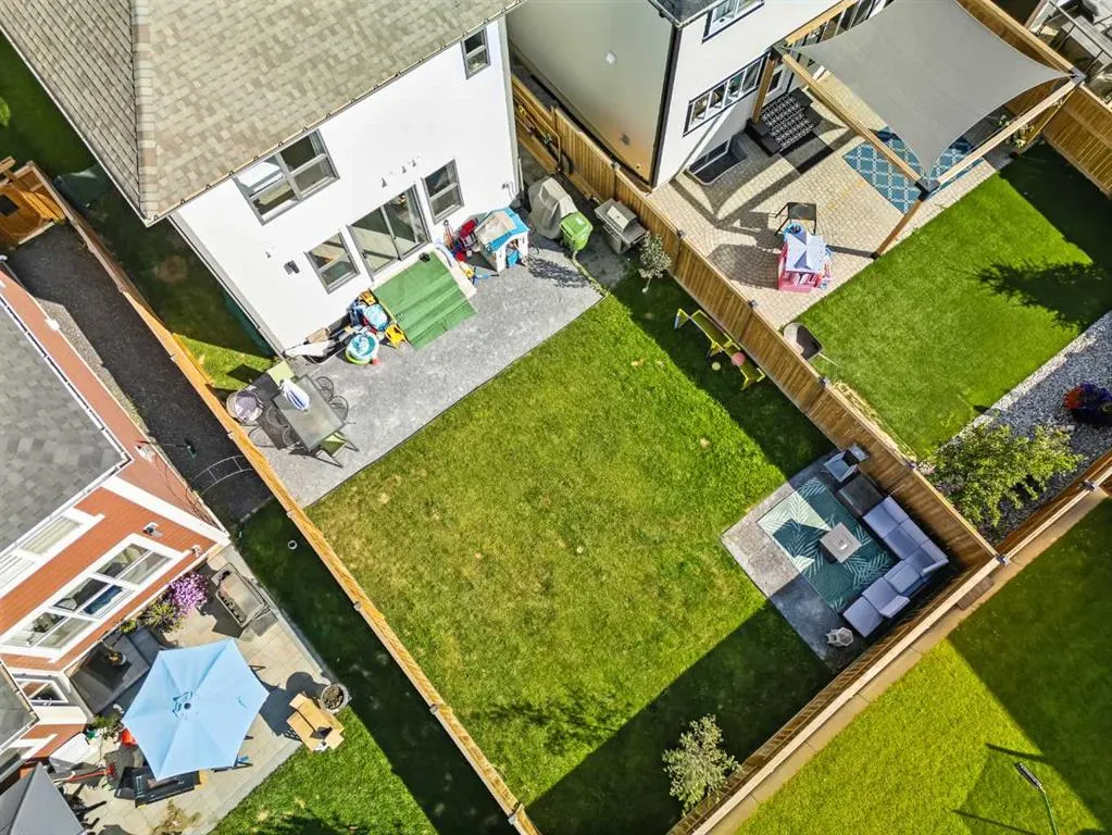 66 Magnolia Terrace SE