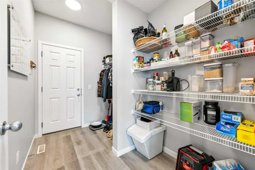 66 Magnolia Terrace SE