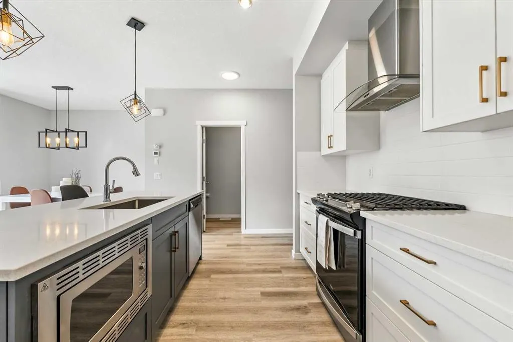 66 Magnolia Terrace SE
