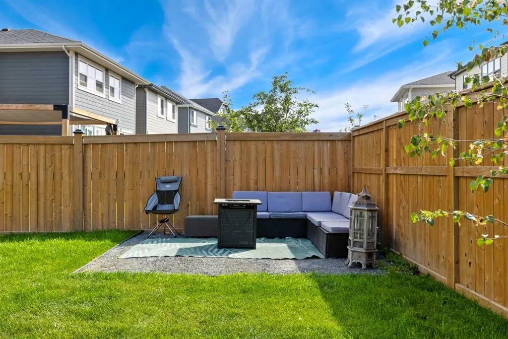 66 Magnolia Terrace SE