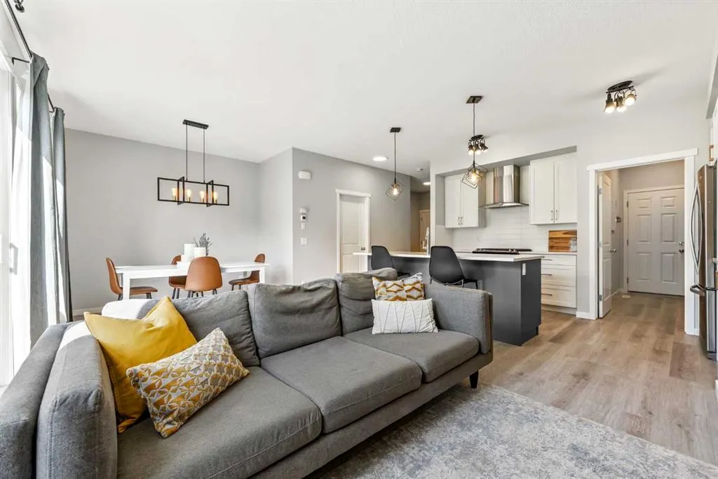 66 Magnolia Terrace SE