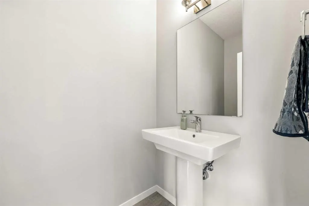66 Magnolia Terrace SE