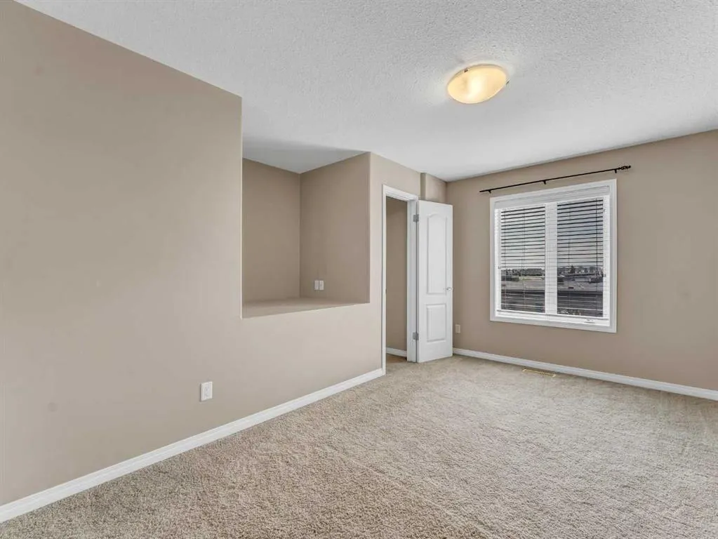 298 Somerset Way SE, #11