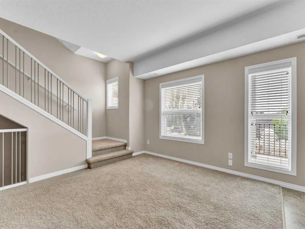 298 Somerset Way SE, #11