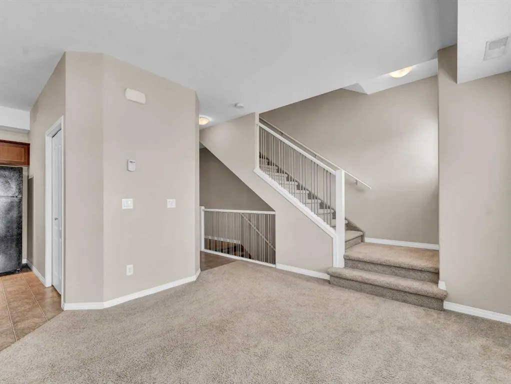 298 Somerset Way SE, #11