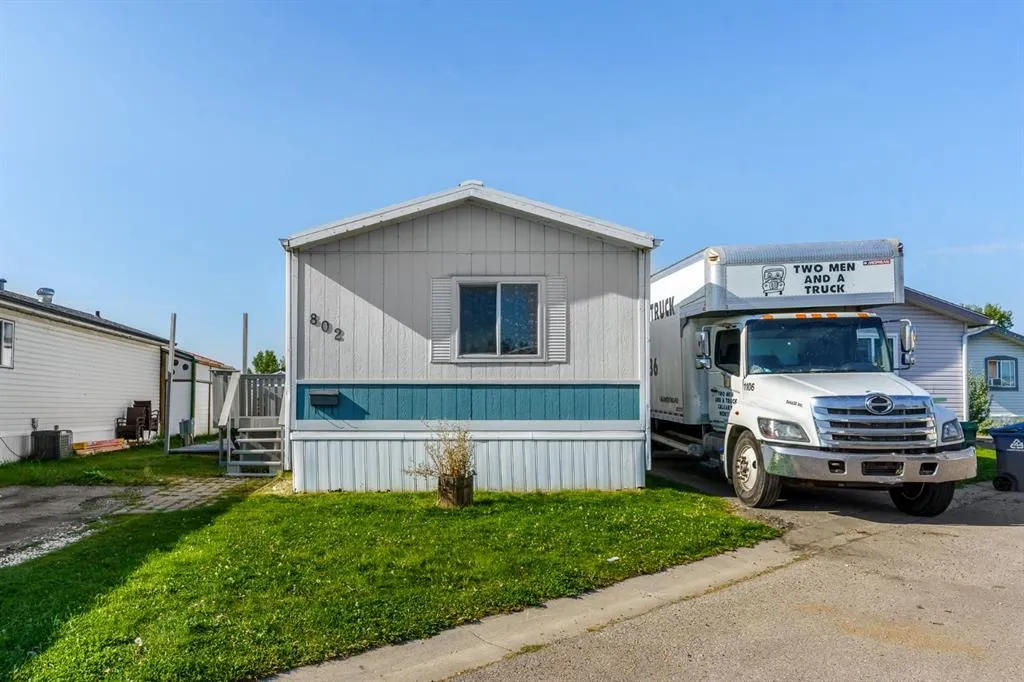 1101 84 Street NE, #802