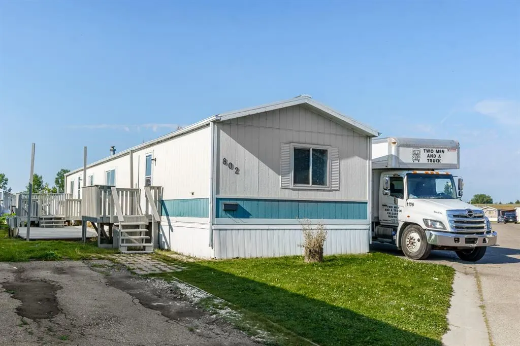 1101 84 Street NE, #802