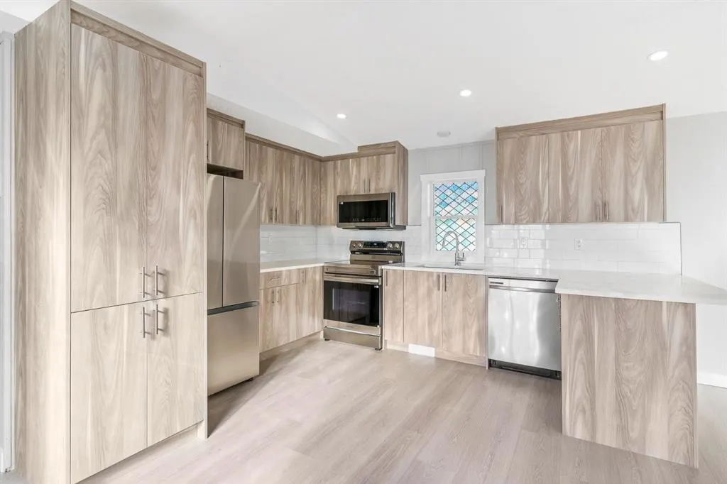 1101 84 Street NE, #802