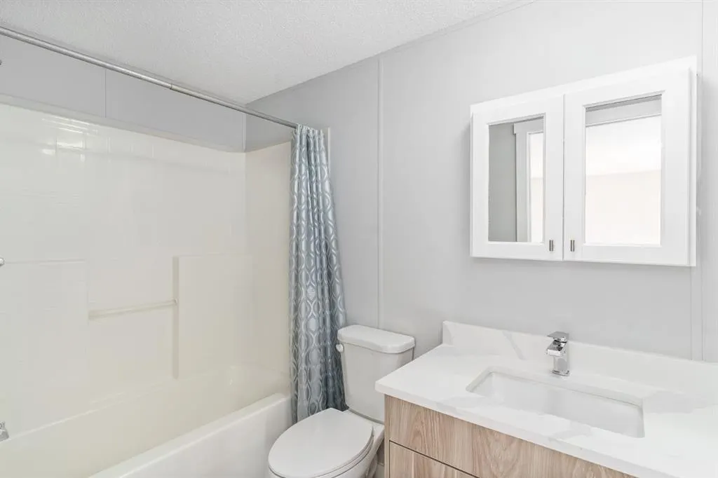 1101 84 Street NE, #802