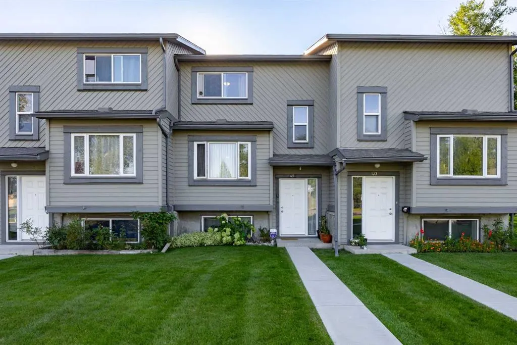 12 Templewood Drive NE, #41