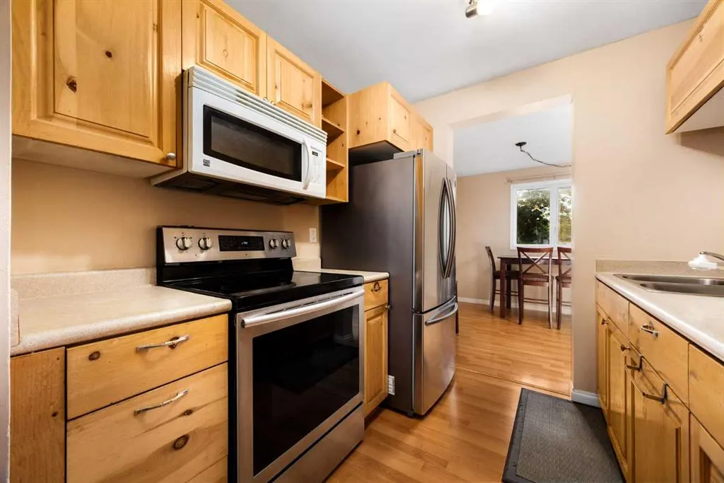 12 Templewood Drive NE, #41
