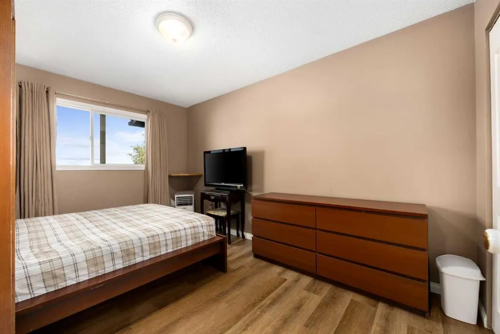 12 Templewood Drive NE, #41