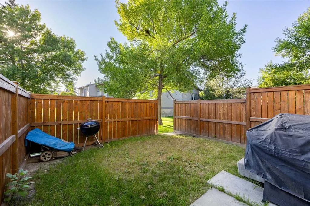 12 Templewood Drive NE, #41