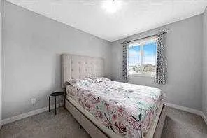 149 RAVENSTERN Crescent SE