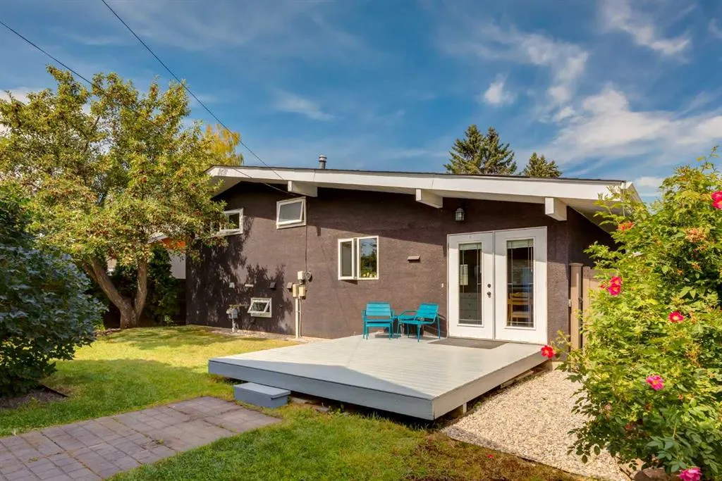 503 Athlone Road SE