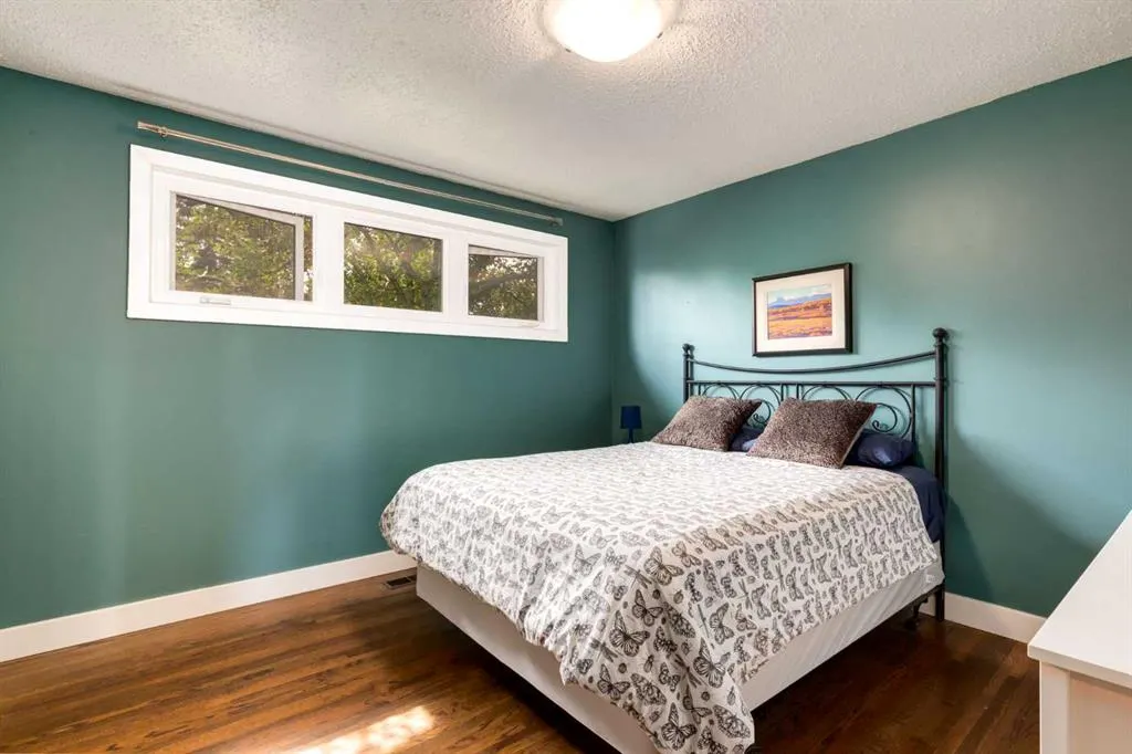 503 Athlone Road SE