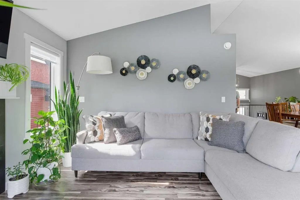85 Lalor Drive