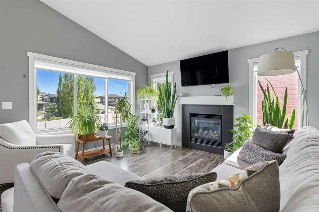 85 Lalor Drive