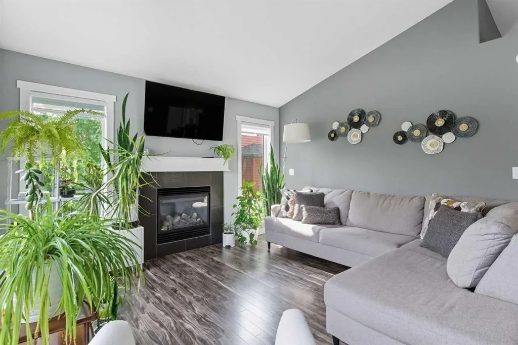 85 Lalor Drive