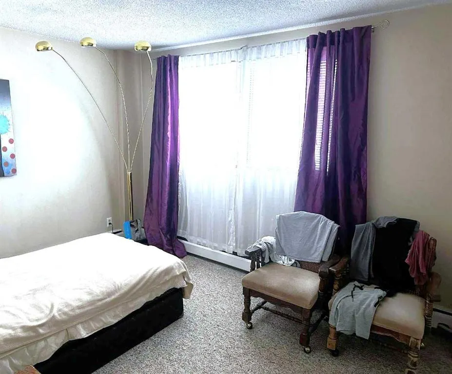 4700 55 Street, #102