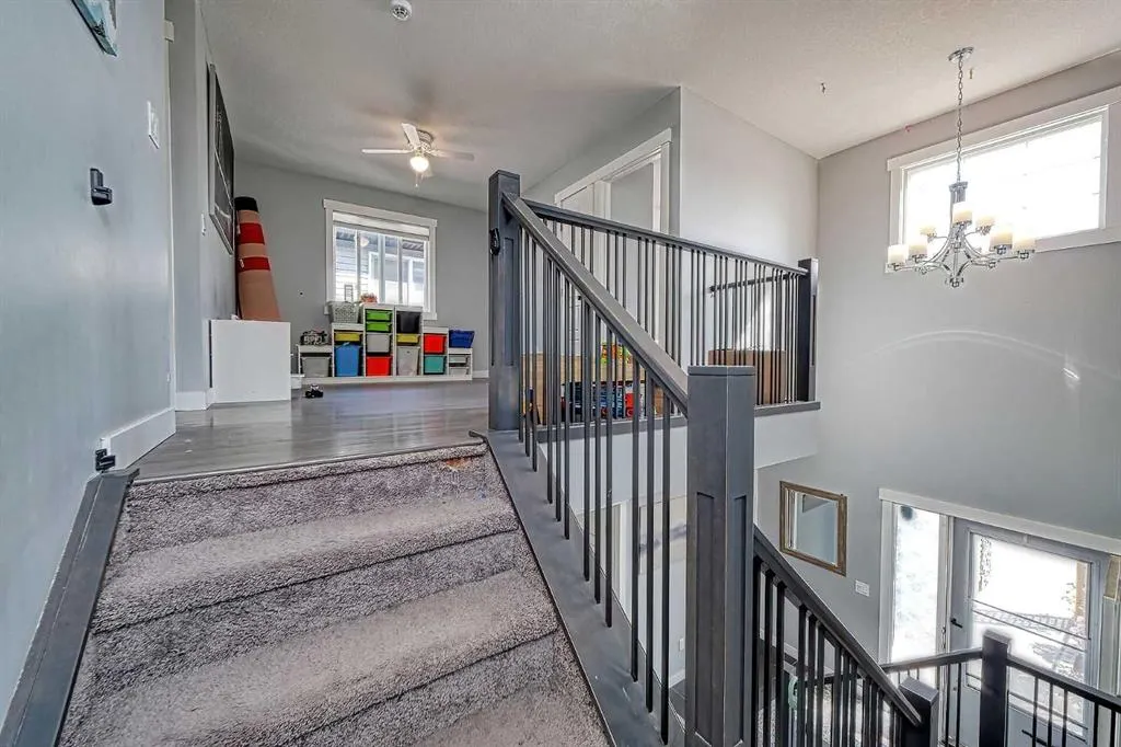 419 Bayview Way SW