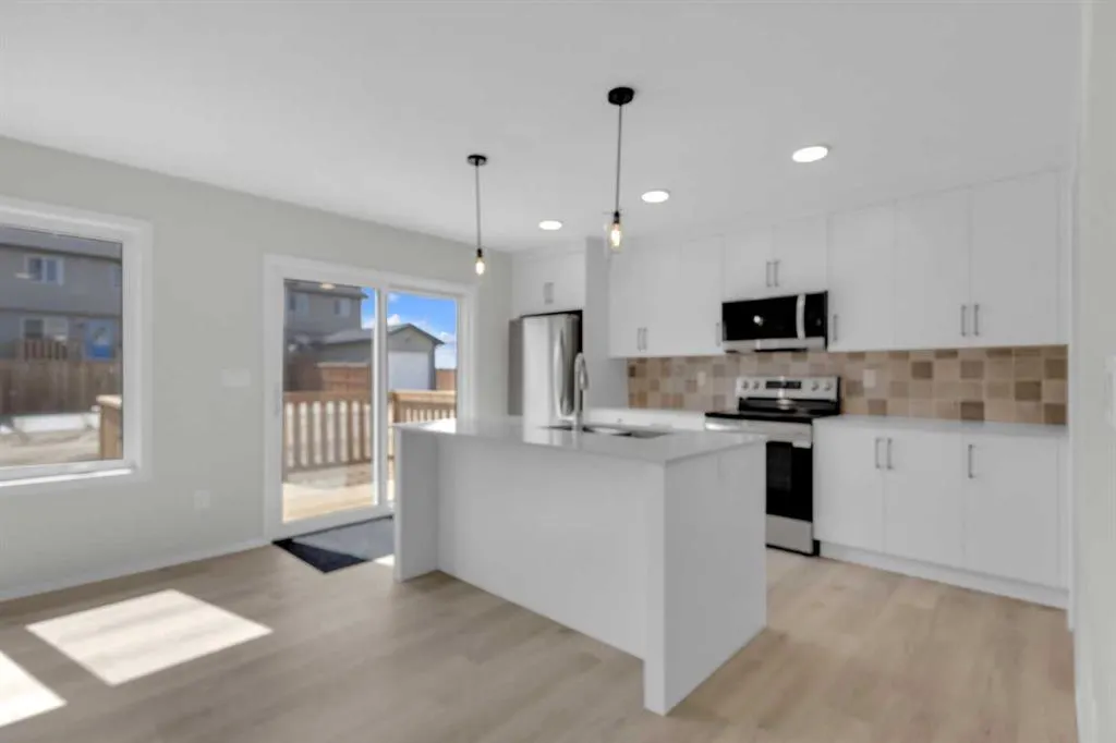 38 Anna Close