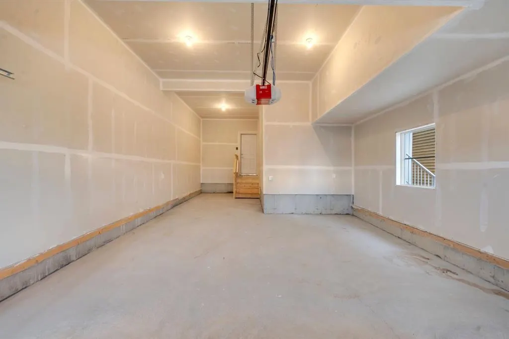 119 Homestead Common NE