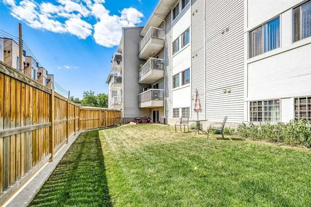 545 18 Avenue SW, #106