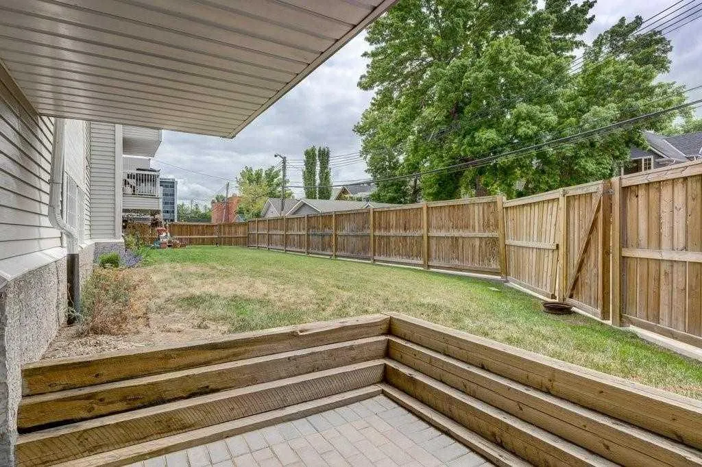 545 18 Avenue SW, #106